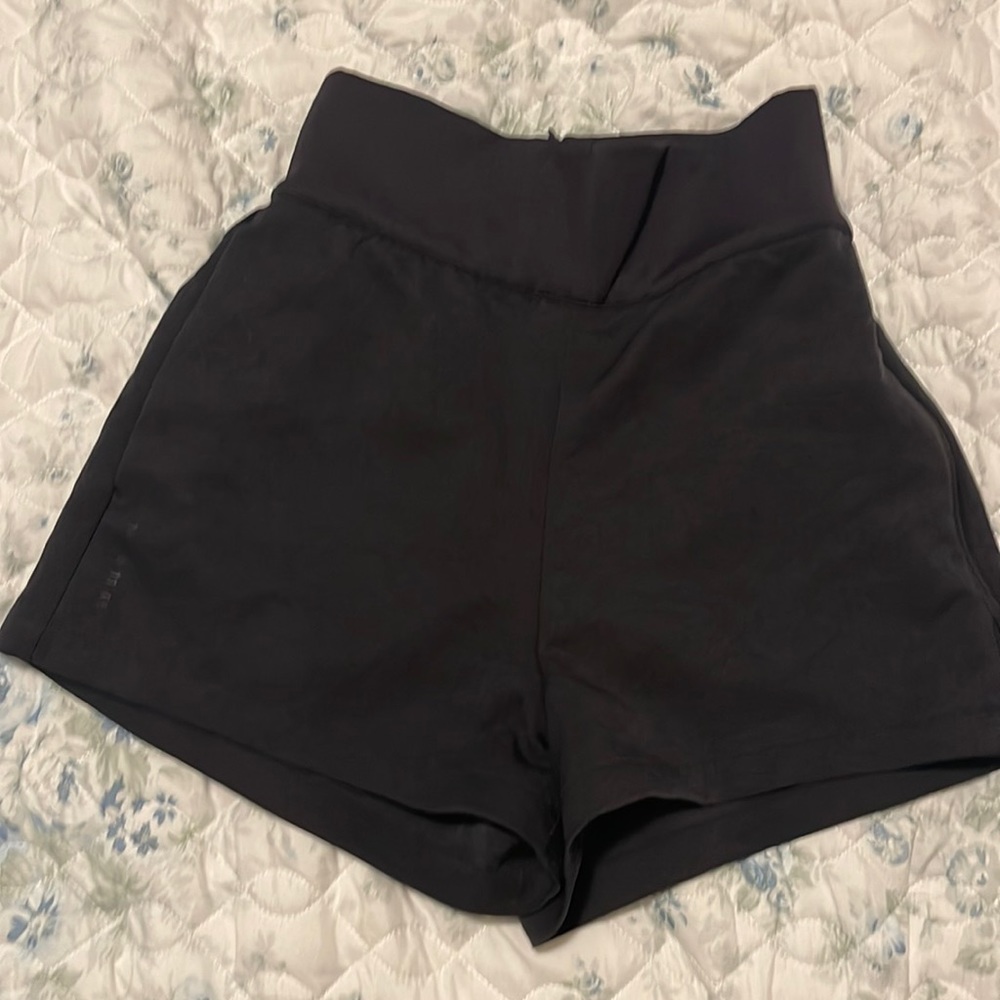 Nike high waisted black shorts